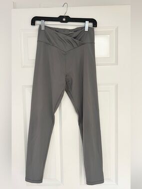 Aéropostle High-Waisted Gray Active Leggings